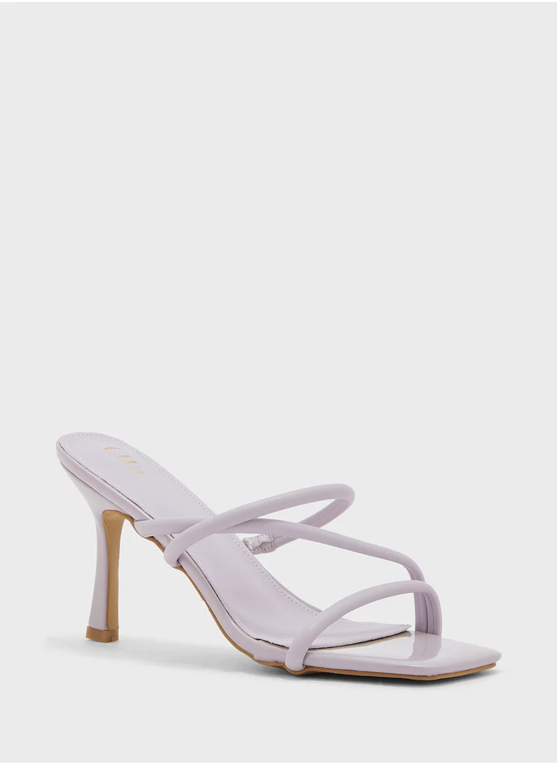 ايلا Strappy Square Toe Heel Sandal