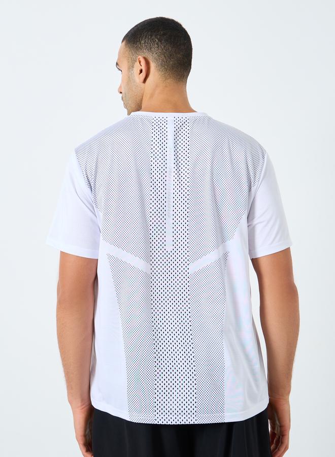 ستايلي اكتيف تيشيرت بقصة عادية وياقة دائرية - Image 4