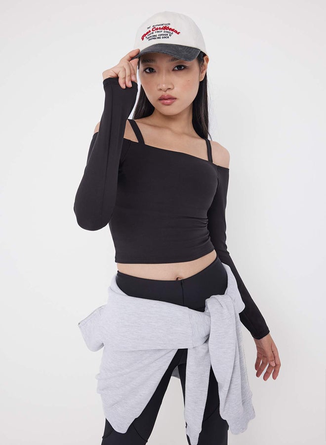 trendyol Black Soft Brushed Fabric Strap Detailed Sports Top/Blouse - Image 1