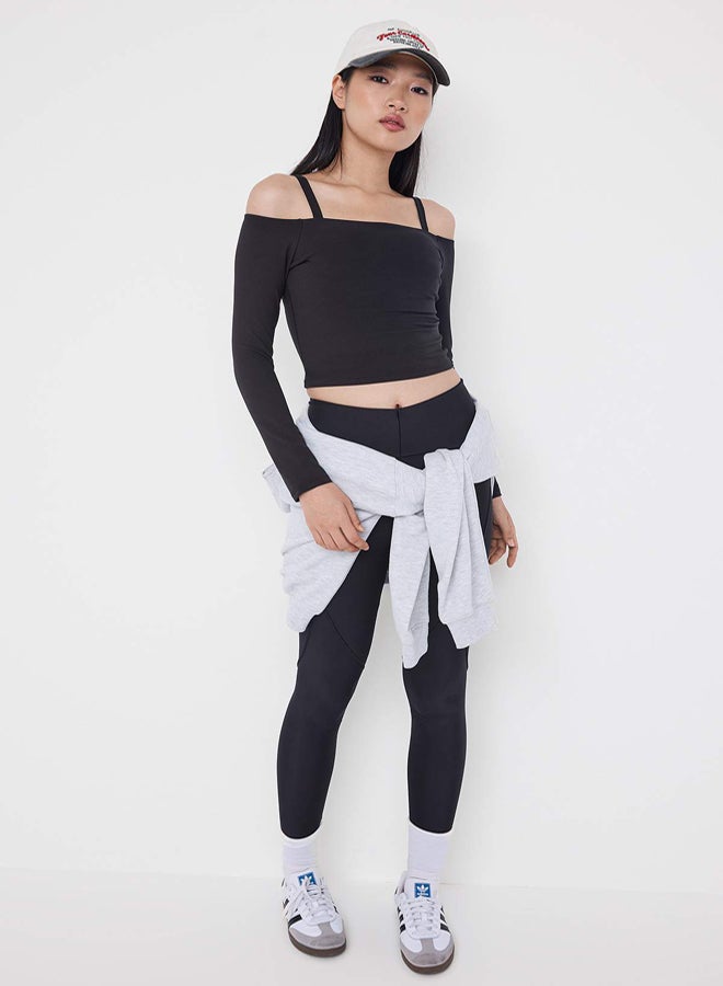 trendyol Black Soft Brushed Fabric Strap Detailed Sports Top/Blouse - Image 2
