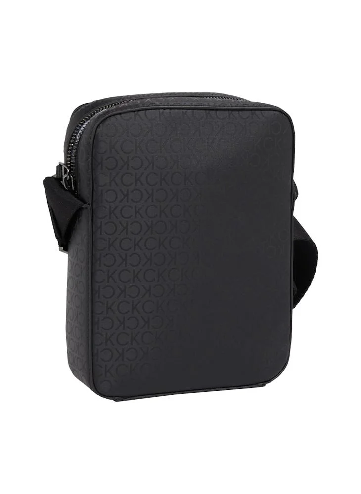 CALVIN KLEIN SLEEK REPORTER BAG