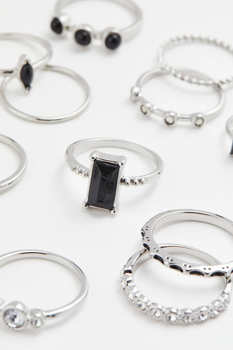 اتش اند ام خواتم - عبوة من 18 قطع