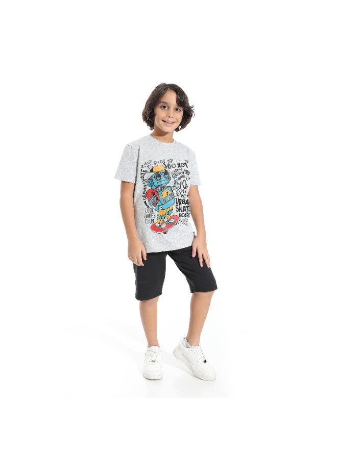 سيزار طقم اولادي مكون من تيشرت مطبوع وشورت - Image 3