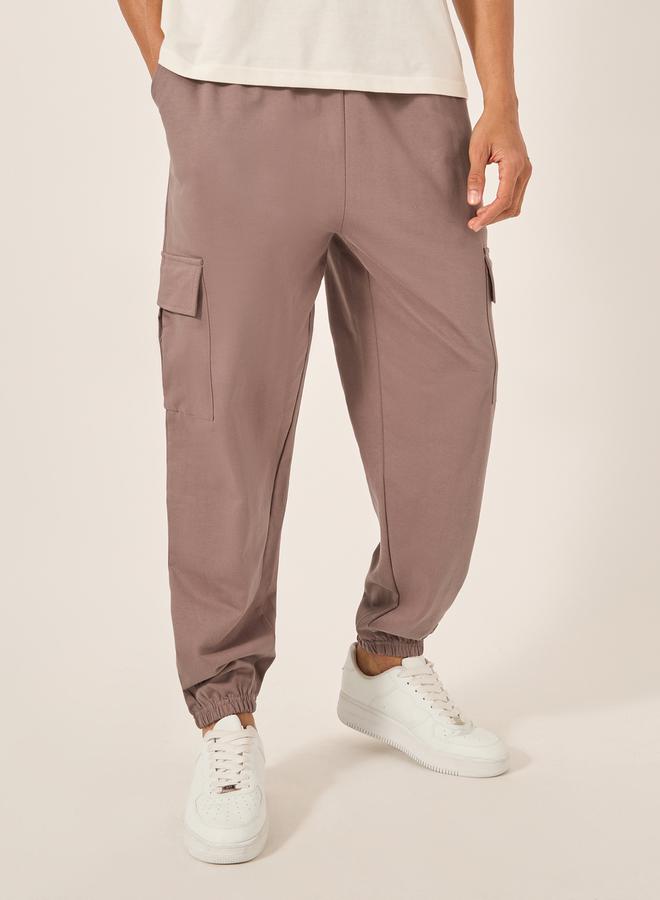 Styli Mid Rise Oversized Elasticated Hem Cargo Joggers - Image 3