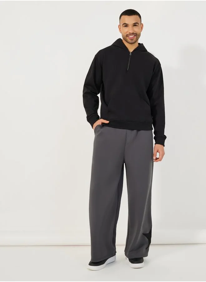 Styli Styli Wide Leg Contrast Star Patch Joggers with Drawstring