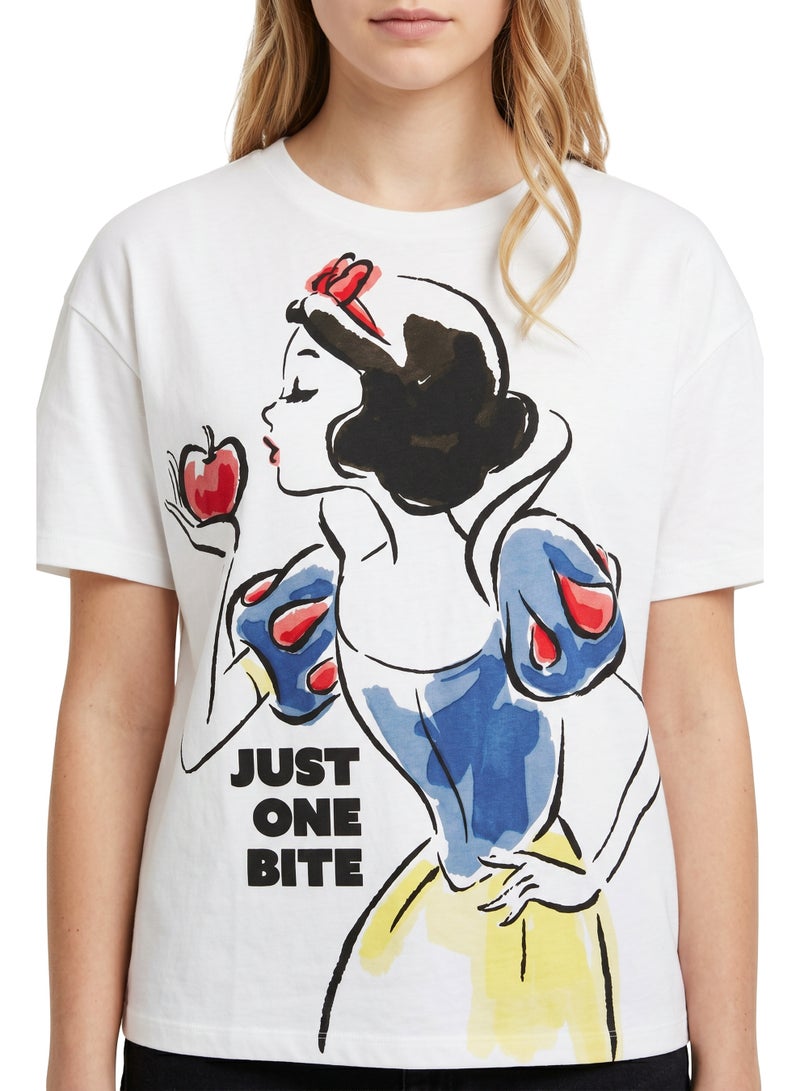 Disney Snow White Graphic Print White Cotton Drop Shoulder Oversized T-Shirt – Casual Statement Tee - Image 4