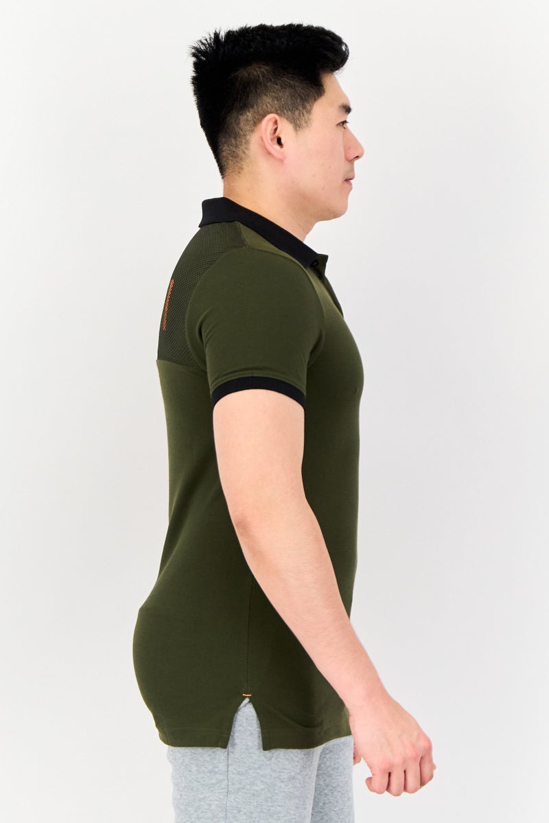 PUMA قميص بولو خارجي بأكمام قصيرة للرجال بتصميم نحيف، زيتوني داكن - Image 2