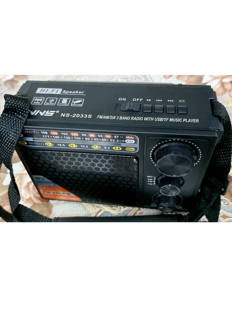Generic - Solar Powered Rechargeable Radio with 3 Bands FM-AM-SW - Bluetooth, SD Card, Flash Memory and Music Player - Image 1