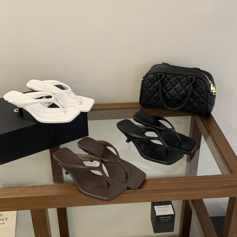 صنادل نسائية بكعب مربع وإصبع مفتوح - Image 1