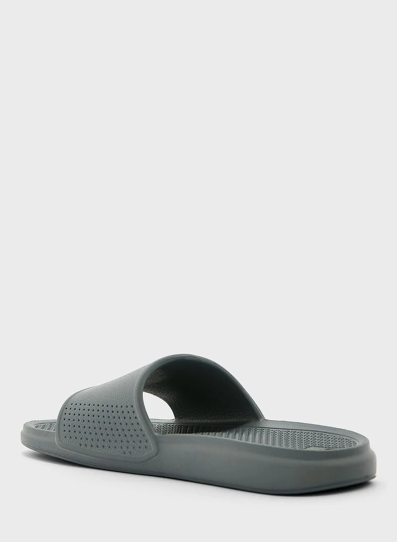 Reef Oasis Slides