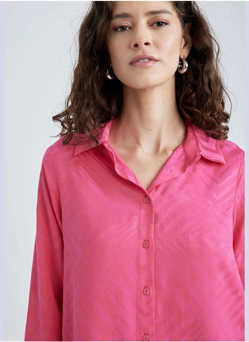 ديفاكتو Regular Fit V Neck Long Sleeve Shirt