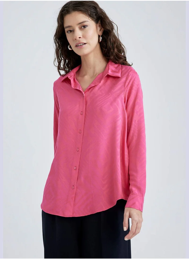 ديفاكتو Regular Fit V Neck Long Sleeve Shirt
