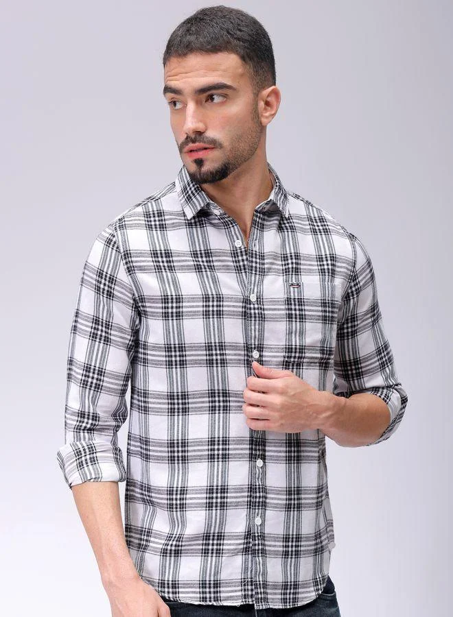 شركة المرآب الهندية Men Slim Fit Checkered Full Sleeves Cutaway Collar Casual Shirt