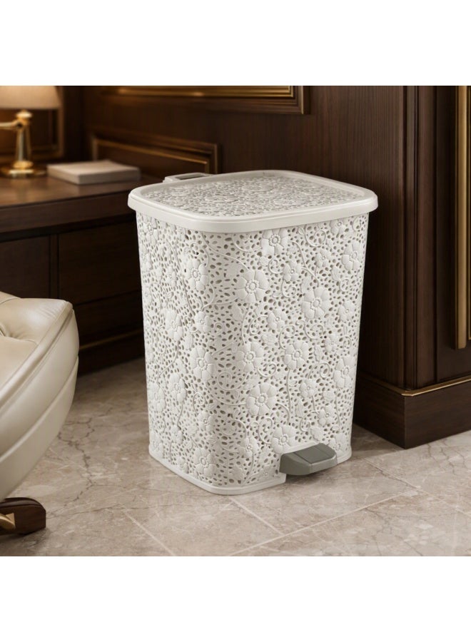 dunya Luxury Pedal Wastebasket with a Classic Design - 26 liters, stylish Dustbin for Home and Office - Image 1