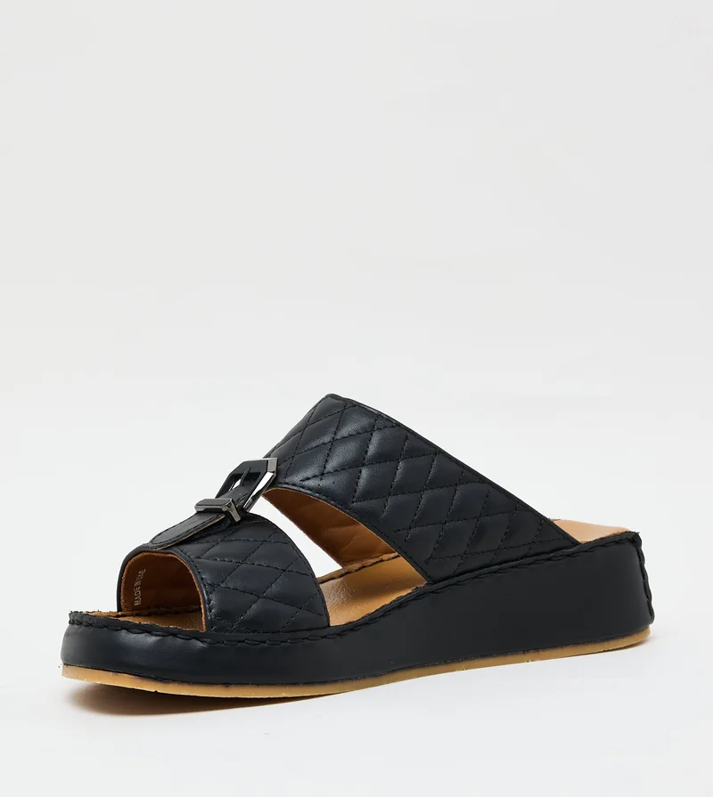 STEVE MADDEN  Kids Sandal Black Boys Sandals for Men | Best Price UAE