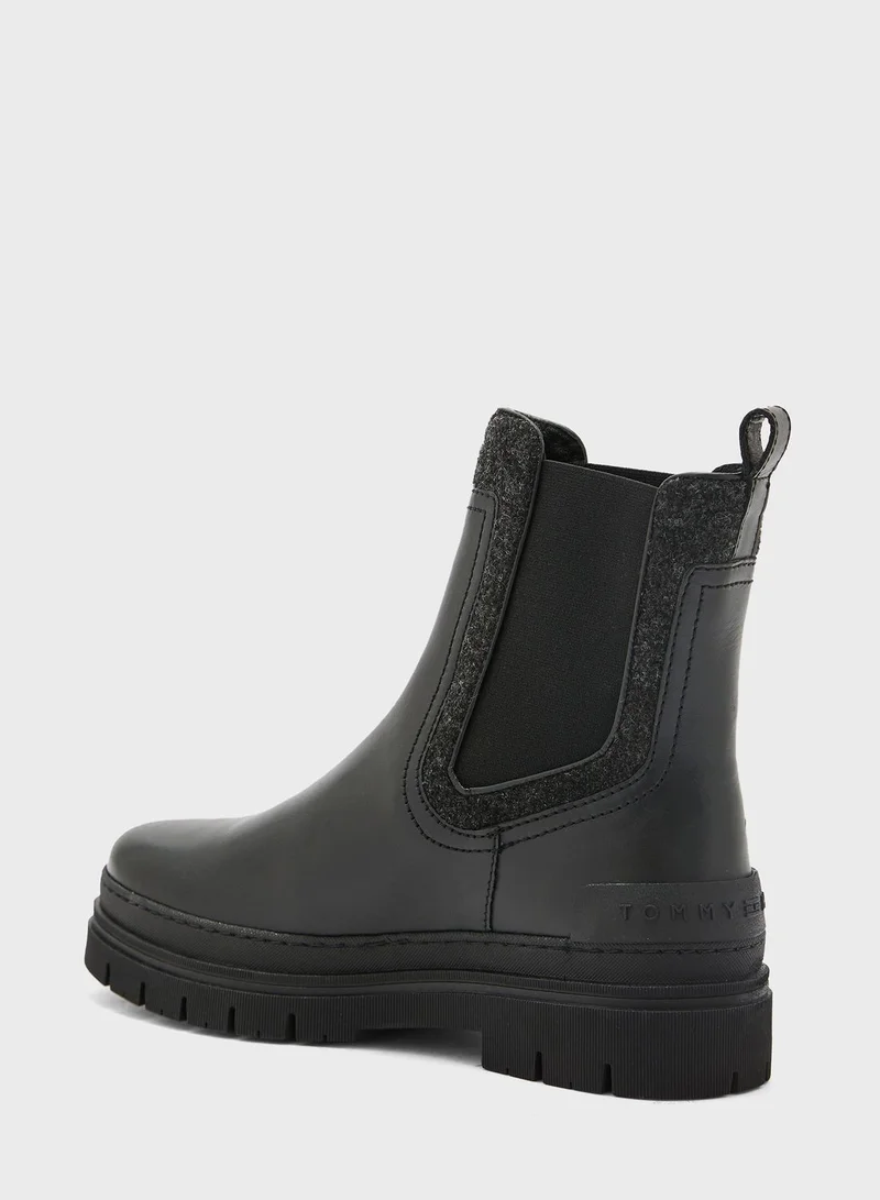 TOMMY HILFIGER Feminine Felt Chelsea Ankle Boots