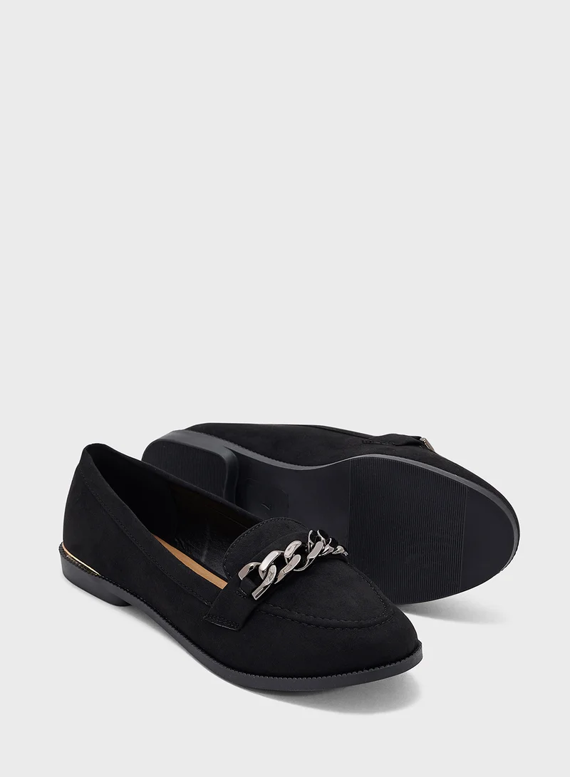 Spot-On Loafer With Chain Strap