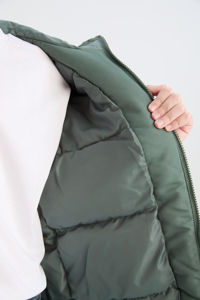 DeFacto Boy Waterproof Windproof Ribbed Raincoat  - Image 3