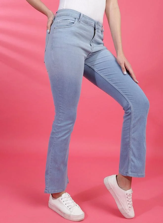 مرفوعة جينز نسائي أزرق بقصة Bootcut بلون سادة