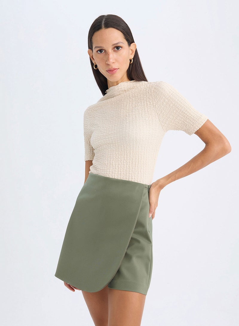 DeFacto Slim Fit Half Turtleneck Crinkle Short Sleeve T-Shirt  - Image 4