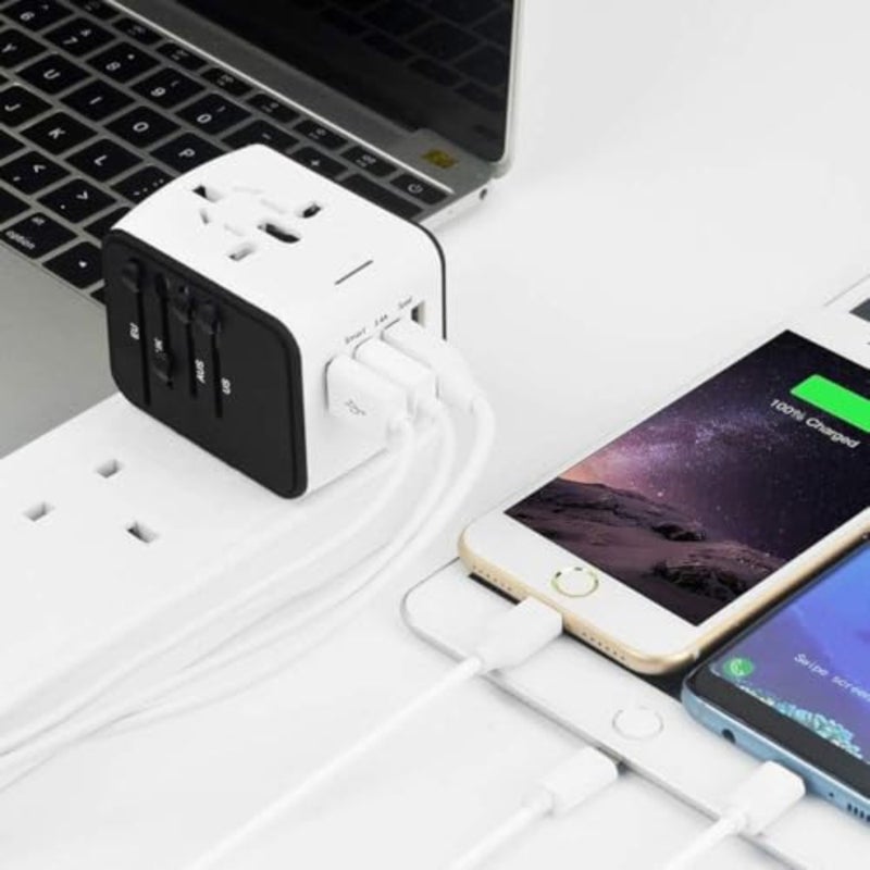 محول السفر، محول الطاقة الدولي العالمي مع منفذ 3USB وشاحن حائط دولي من النوع C، قابس طاقة تيار متردد عالمي للسفر متعدد الدول في المملكة المتحدة والاتحاد الأوروبي والاتحاد الأفريقي في أكثر من 200 دولة باللون الأبيض - Image 2