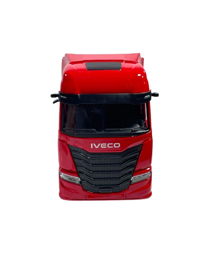 Bburago 1:43 Iveco S Way cab w/Trailer + 1 Ferrari 1:43 SF-24 (w/o helmet) – Remote Control Toy for Kids Ages 6+ - Image 3