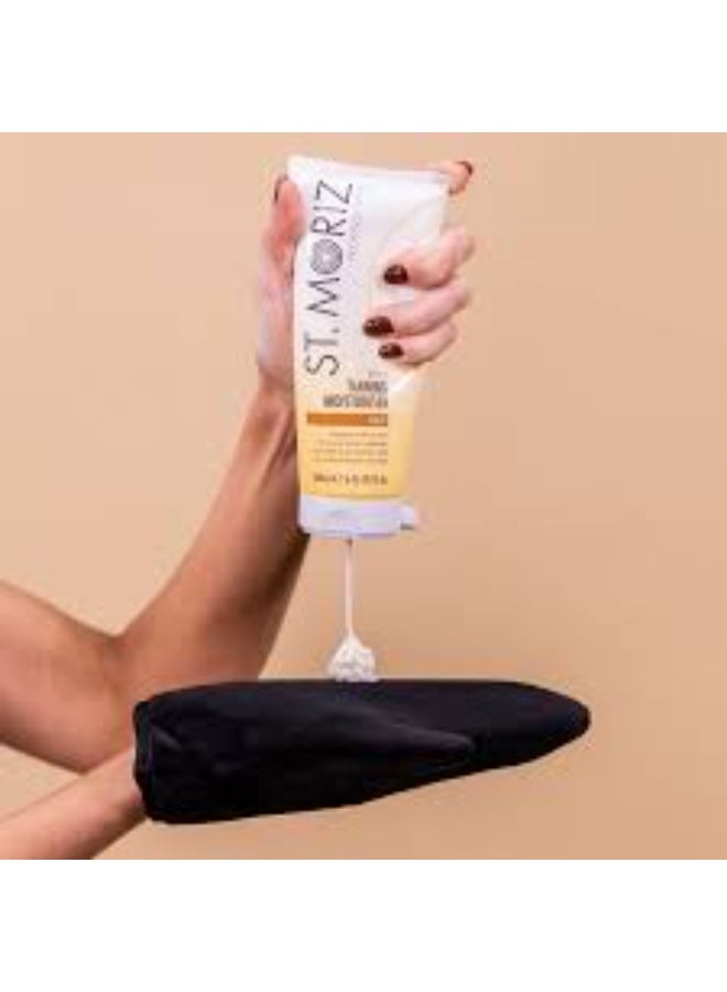 St. Moriz Professional Daily Tanning Moisturizer Light 200ml - Image 2