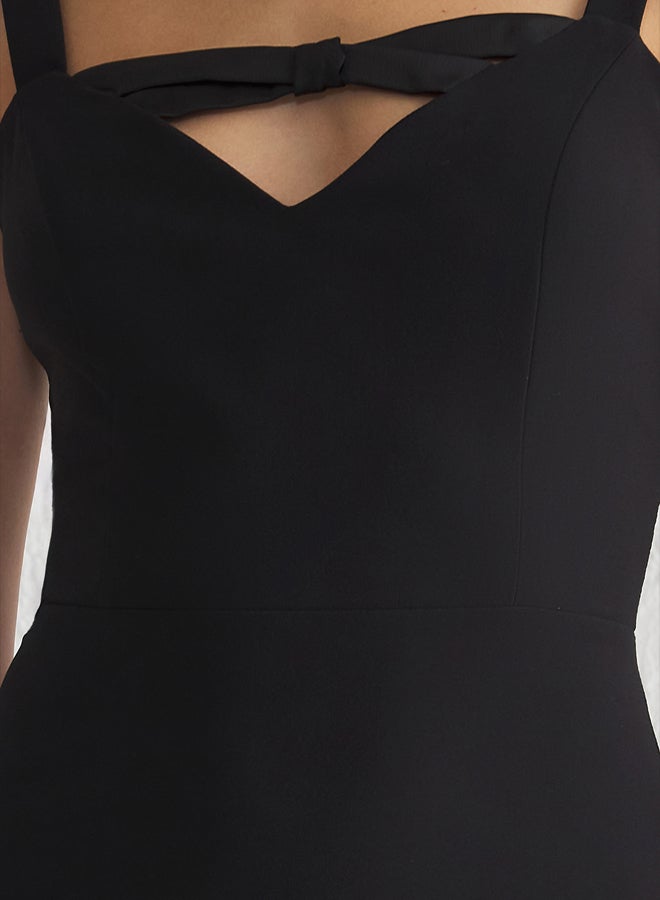 trendyol Black Body-Styling V-Neck Bow Detail Midi Woven Chic Dress  - Image 4