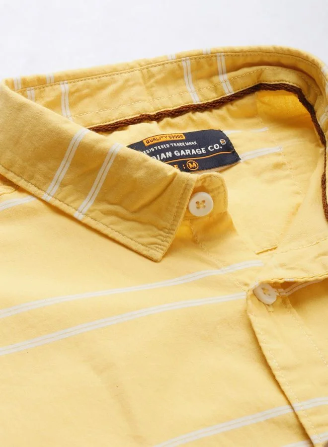 شركة المرآب الهندية Men Slim Fit Striped Full Sleeves Spread Collar Casual Shirt
