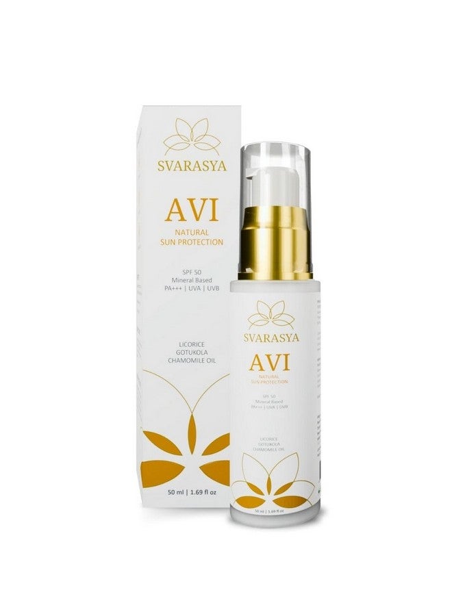 Svarasya واقي شمس طبيعي من أفي مع SPF 50 PA+++ | واقي شمس معدني مع أكسيد الزنك وثاني أكسيد التيتانيوم | خالي من البارابين/خالي من الكبريتات/خالي من SLS مع مكونات طبيعية للبشرة الدهنية أو الحساسة أو الجافة | حماية واسعة النطاق من أشعة UVA و UVB, (50 مل) | واقي شمس طبيعي بالأيورفيدا للتان ومكافحة الشيخوخة - Image 1