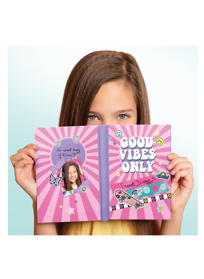 Canal Toys - Canal Toys SCRAPBOOKING SECRET PORTFOLIO - Image 1