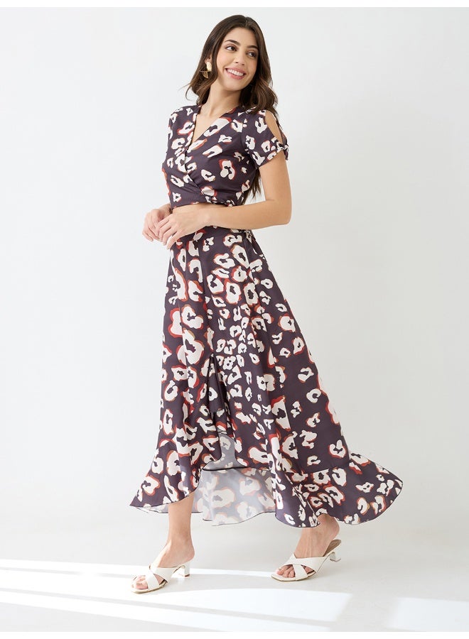 globus Globus Women Wrap Neck Animal Printed Crop Top & High-Rise Ruffled Maxi Skirt Fusion Co-Ord Set - Image 2