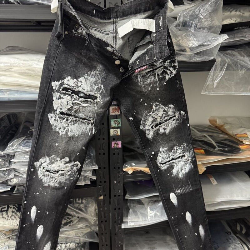 Unisex Classic Denim Jeans Loose Fit Daily Outdoor Wear - Image 1