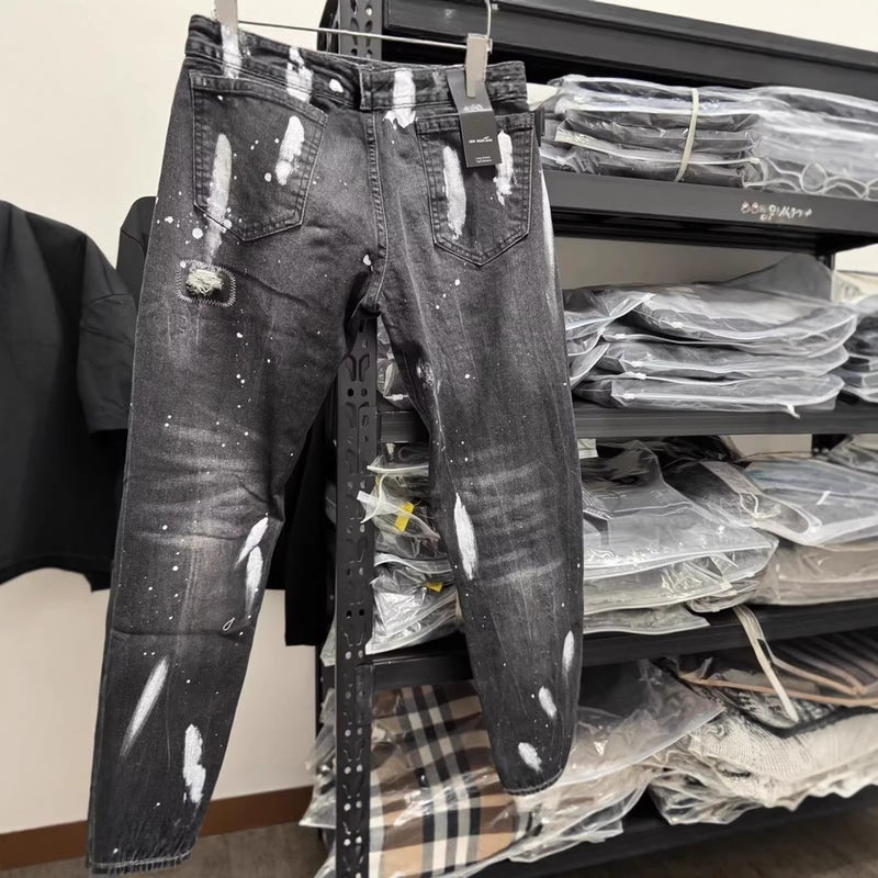 Unisex Classic Denim Jeans Loose Fit Daily Outdoor Wear - Image 3