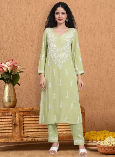 Alaya Women Hand Embroidered Chikankari Cotton kurta set-AL3451KS