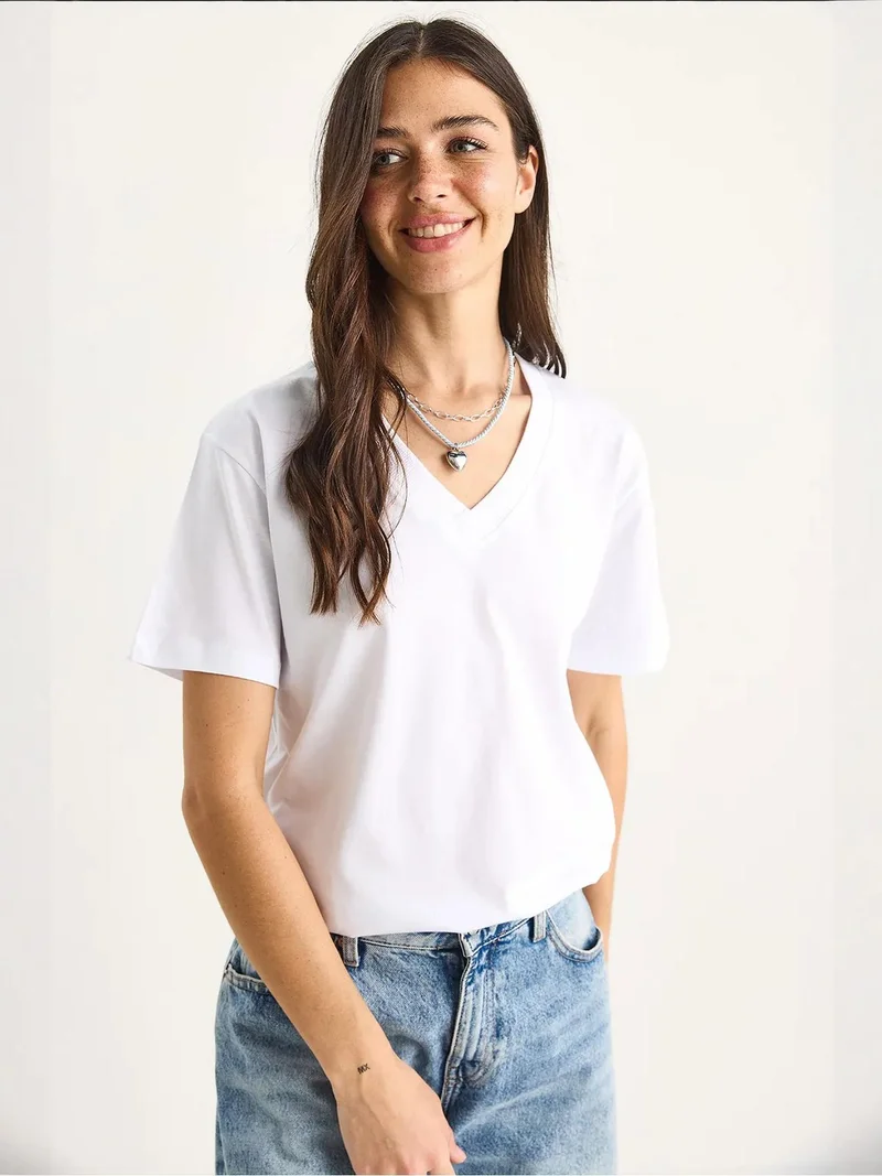 Bianco Lucci White LUCCI Comfort Fit V-Neck Combed Cotton T-Shirt for Women | Best Price UAE