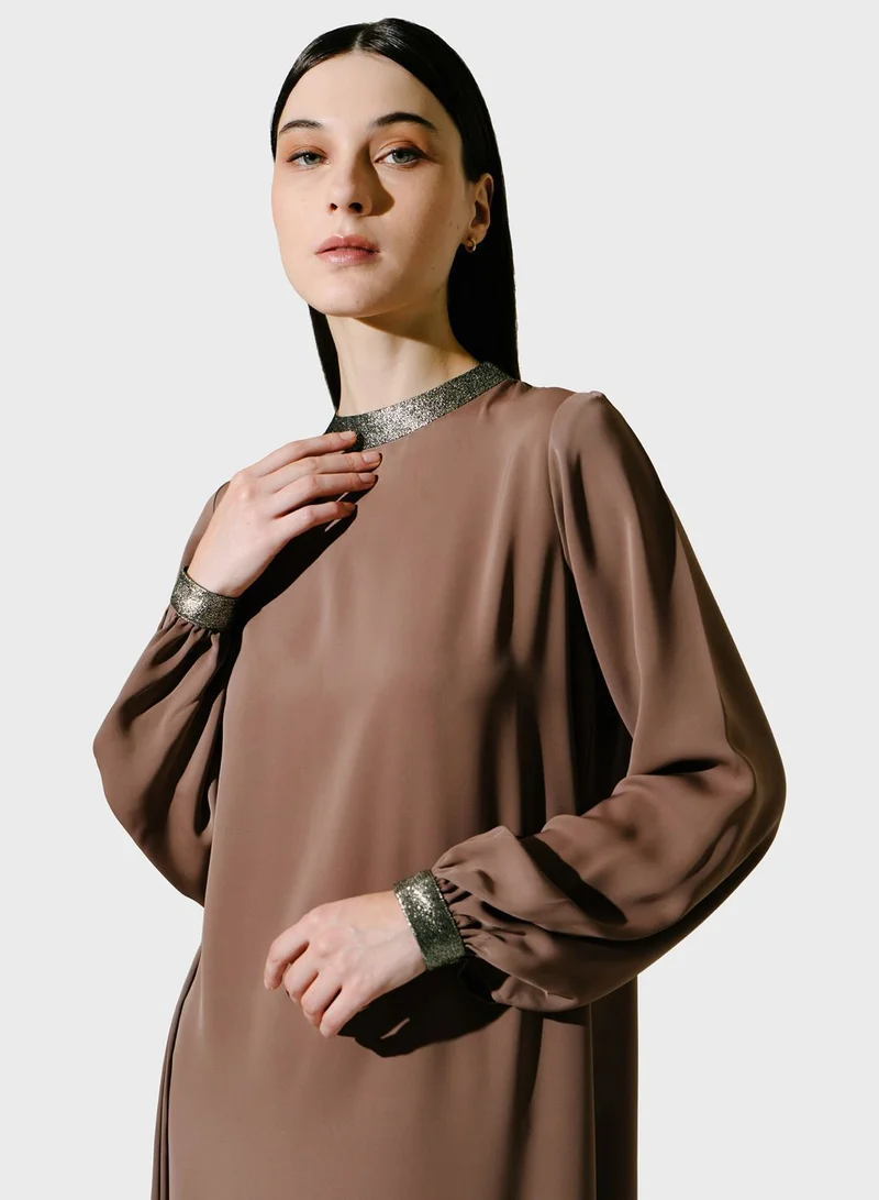 Demure Puff Sleeve Kaftan
