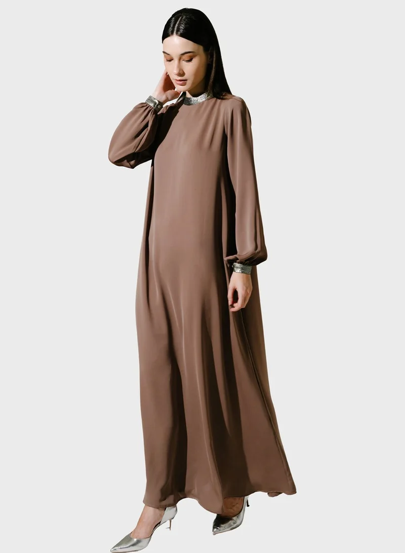 Demure Puff Sleeve Kaftan