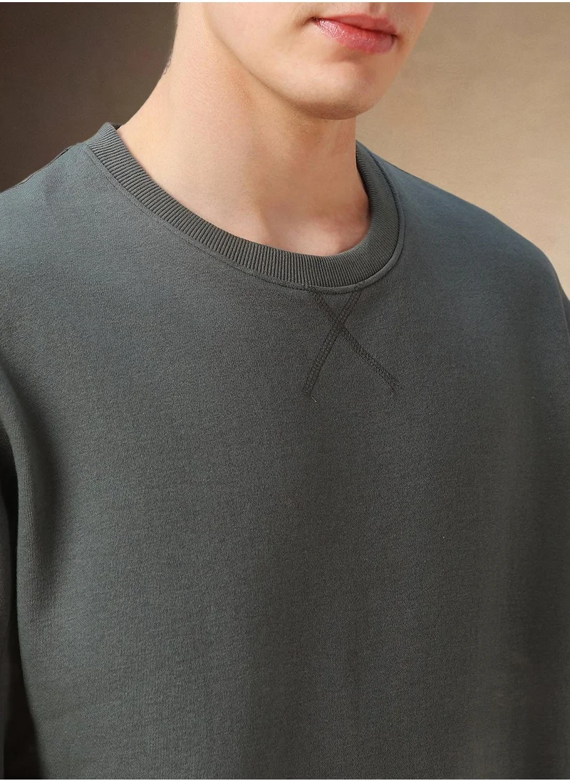 Dennis Lingo Men's Olive Polyester Blend Solid Regular Fit Sweatshirt