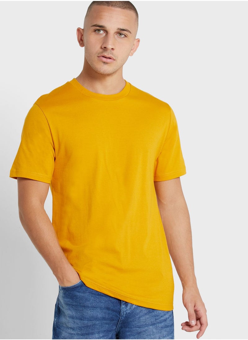 Seventy Five Basics Essential Crew Neck T-Shirt  - Image 1