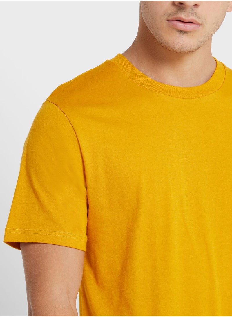 Seventy Five Basics Essential Crew Neck T-Shirt  - Image 3