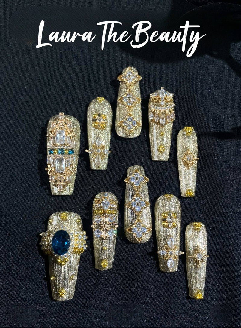 LauraTheBeauty 【Breitrati】10 Pcs Rhinestone Nail Art False Nails Short Square Fake Nails Press on Nails with Wearing Tools  - Image 1
