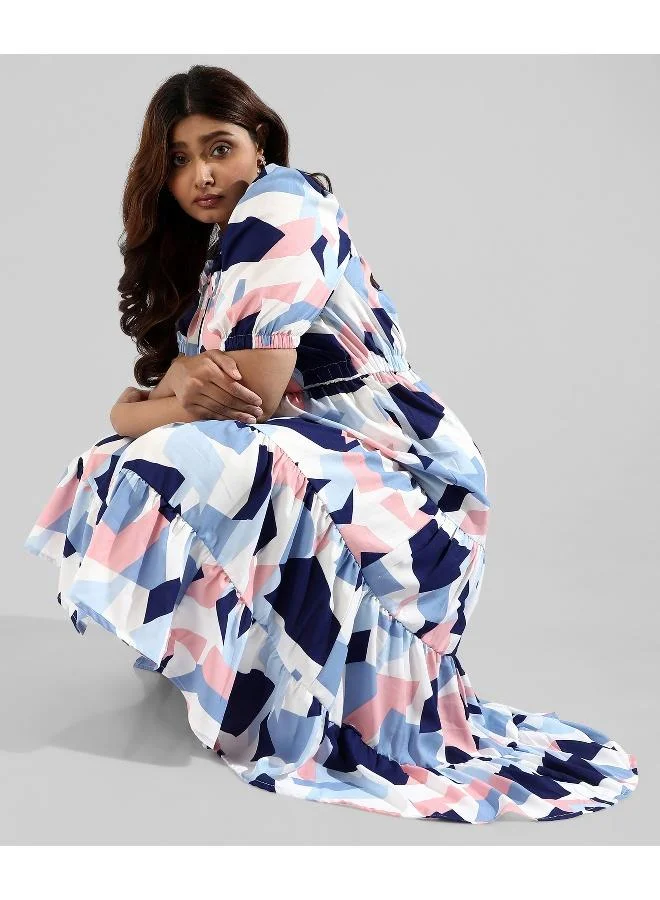 انستافاب بلس فساتين نسائية أنيقة بتصميم جرافيك من إنستافاب بلس