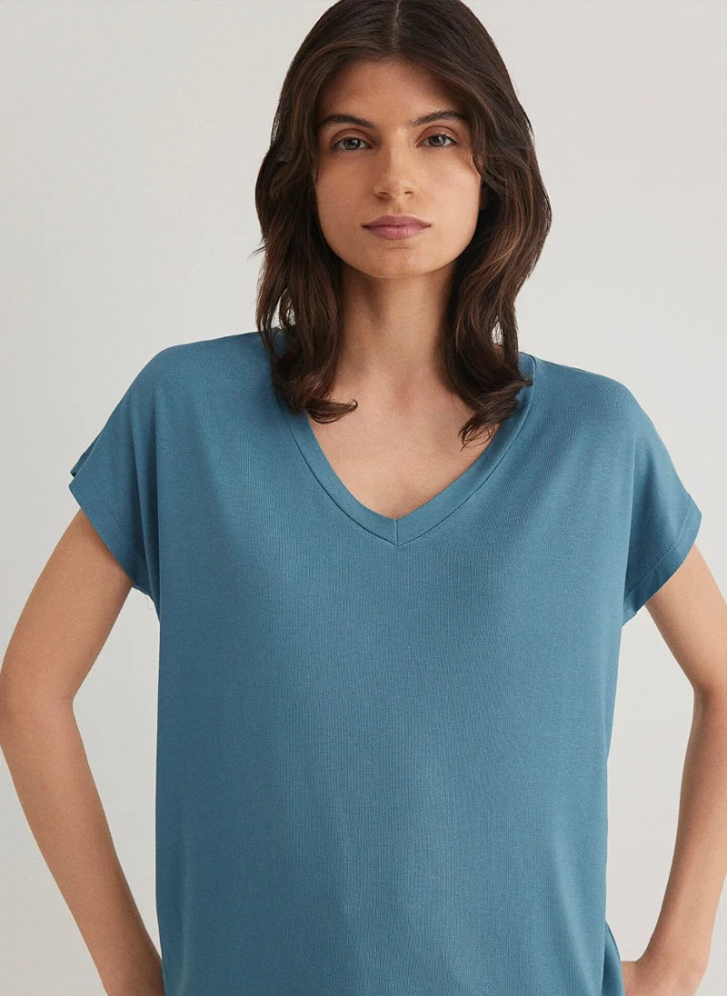 مافي V Neck Blue Basic T-Shirt