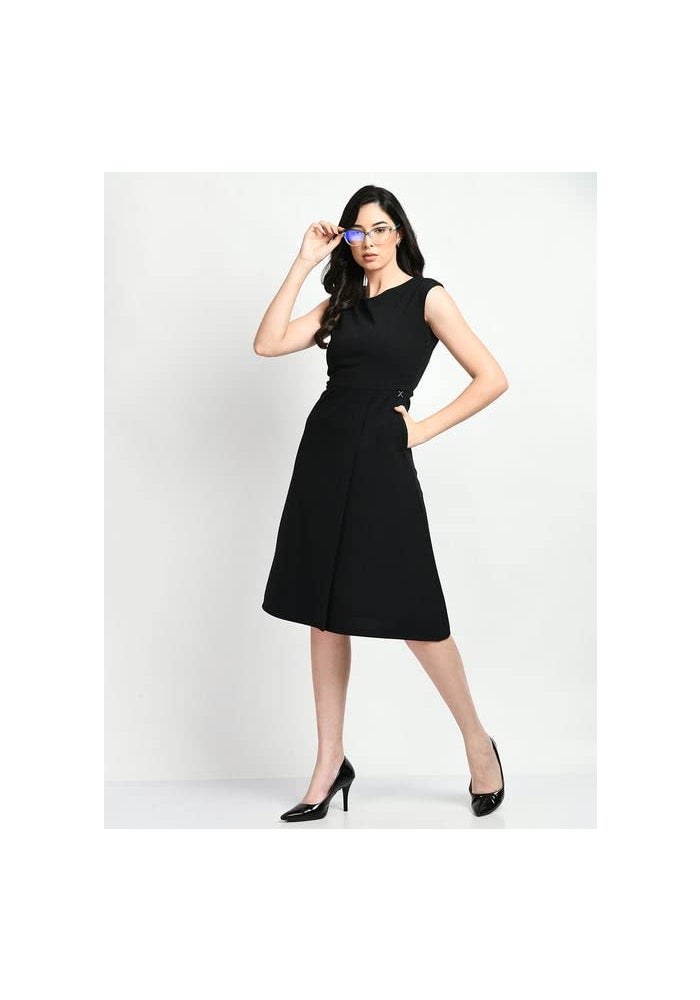 Exude فستان أسود على شكل حرف A للنساء - Image 4