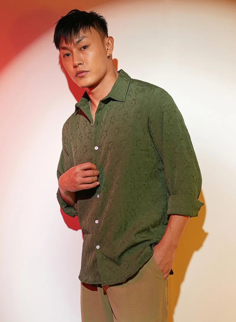 Campus Sutra Men's Forest Green Floral-Textured Shirt