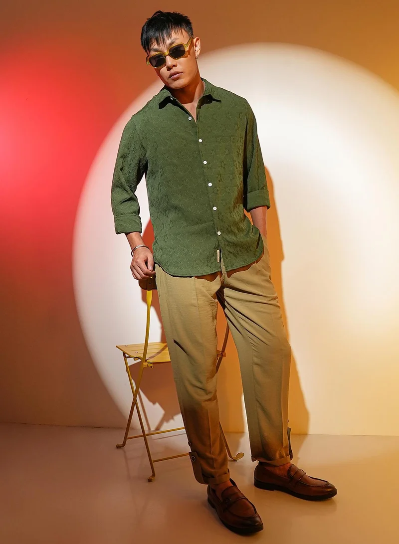 Campus Sutra Men's Forest Green Floral-Textured Shirt