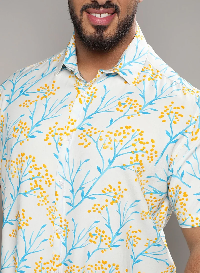 Instafab Plus Instafab Plus Men's Multicolour Floral Strokes Shirt For Casual Wear | Spread Collar | Short Sleeve | Button Closure | Rayon Shirt Crafted With Comfort Fit For Everyday Wear