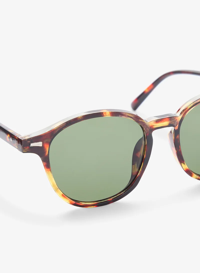 Seventy Five Casual Round Sunglasses