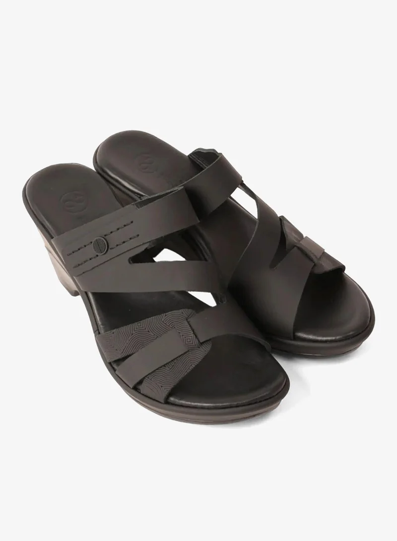 Comfort Plus COMFORT PLUS LEATHER CUT-OUT SANDALS WITH LOW HEEL BLACK